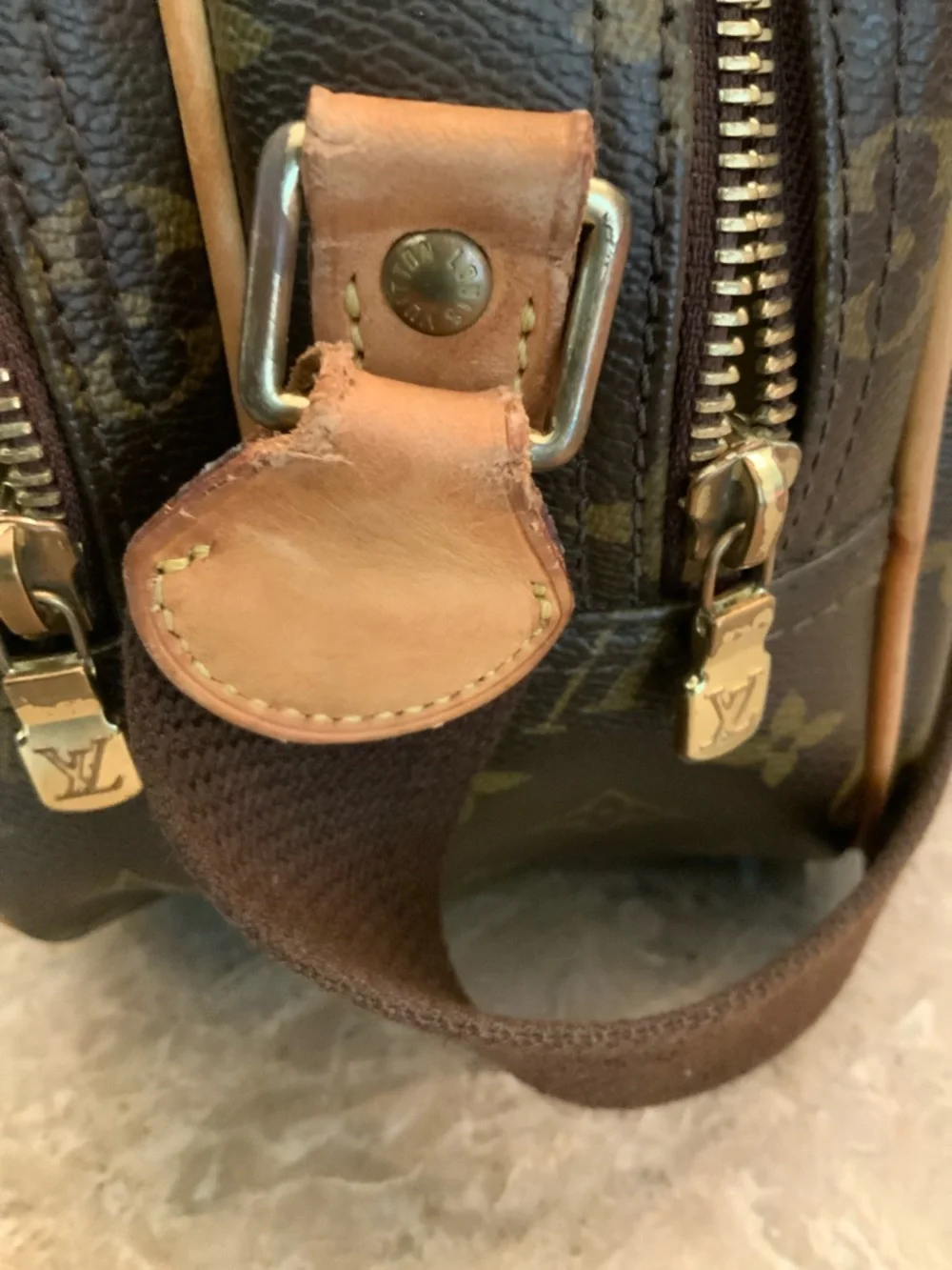 Louis Vuitton Monogram Canvas Reporter Bag PM GUC CLEAN INTERIOR! - Picture 9 of 16
